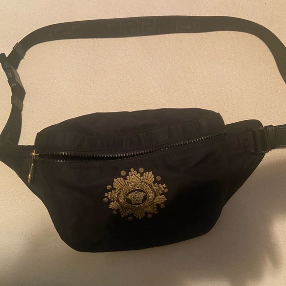 Versace Fanny pack - Picture 2 of 4